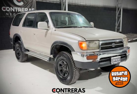 Autos - Toyota SW4 1998 Diesel 300000Km - En Venta