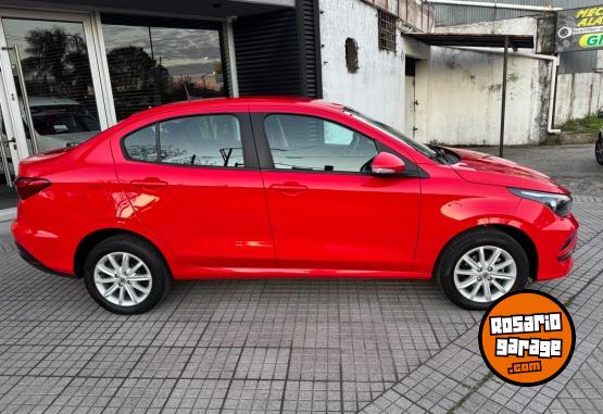 Autos - Fiat CRONOS DRIVE PACK PLUS 2023 Nafta 40000Km - En Venta