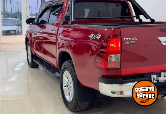 Camionetas - Toyota Hilux 2019 Diesel 100000Km - En Venta