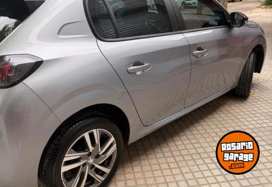 Autos - Peugeot 208 Feline AT 2024 Nafta 15000Km - En Venta