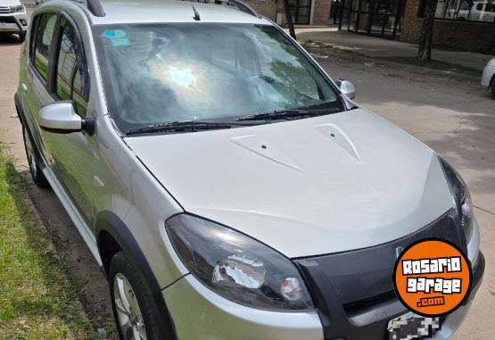 Autos - Renault Sandero stepway 2013 GNC 152000Km - En Venta
