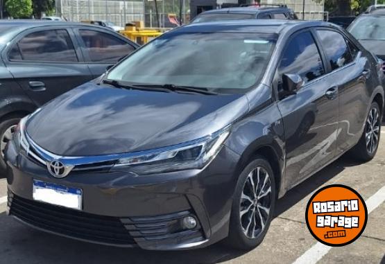Autos - Toyota Corolla SEG 2017 Nafta 108835Km - En Venta