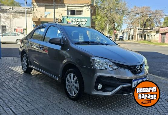 Autos - Toyota ETIOS XLS 1.5N 6MT 2018 Nafta 89000Km - En Venta