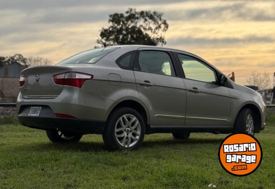 Autos - Fiat Grand Siena 2014 Nafta 150000Km - En Venta
