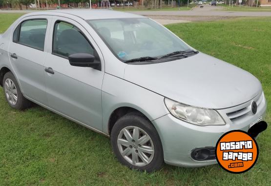 Autos - Volkswagen Voyage 2012 Nafta 180000Km - En Venta