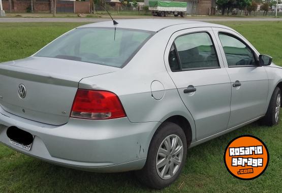 Autos - Volkswagen Voyage 2012 Nafta 180000Km - En Venta