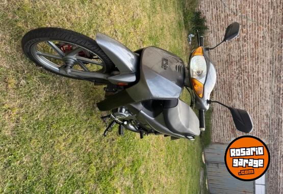 Motos - Guerrero Trip 110 full 2022 Nafta 15800Km - En Venta