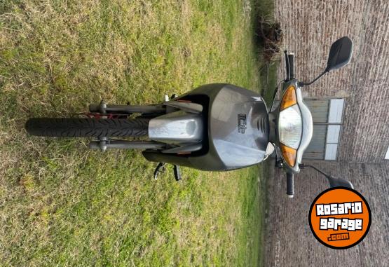 Motos - Guerrero Trip 110 full 2022 Nafta 15800Km - En Venta