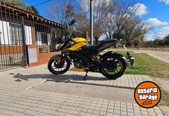 Motos - Bajaj ns 200 / rouser 200 2021 Nafta 3000Km - En Venta
