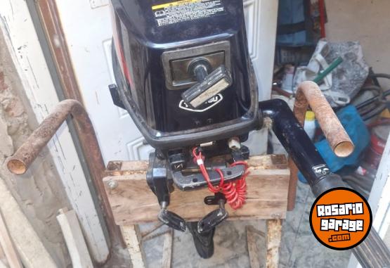 Otros (Náutica) - Motor fuera de borda con carro - En Venta