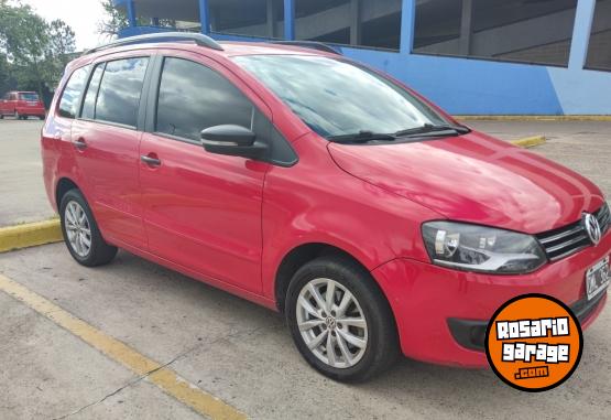 Autos - Volkswagen Suran Confortline 2015 Nafta 168000Km - En Venta