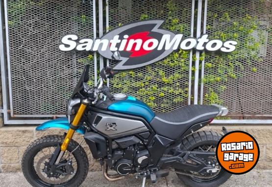 Motos - CF CLX ADV 700 CC 2024 Nafta 9583Km - En Venta