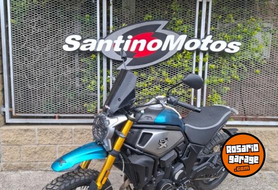 Motos - CF CLX ADV 700 CC 2024 Nafta 9583Km - En Venta