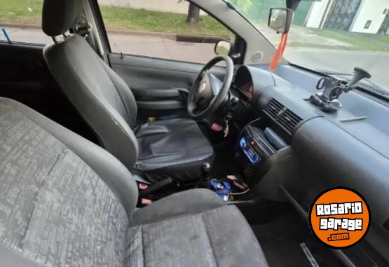 Autos - Volkswagen Fox 2006 Nafta 201000Km - En Venta