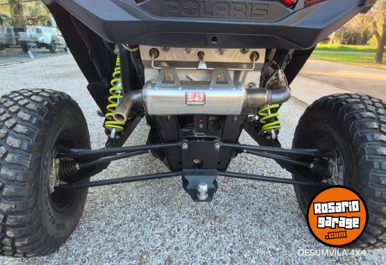 Cuatris y UTVs - Polaris RZR 1000 XP 2021 5000Km - En Venta