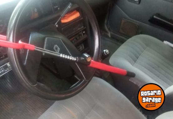 Autos - Renault 18 1993 Diesel 111111Km - En Venta