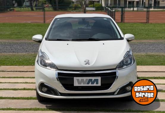 Autos - Peugeot 208 Allure 2018 Nafta 75000Km - En Venta