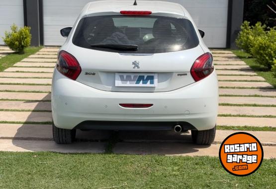 Autos - Peugeot 208 Allure 2018 Nafta 75000Km - En Venta