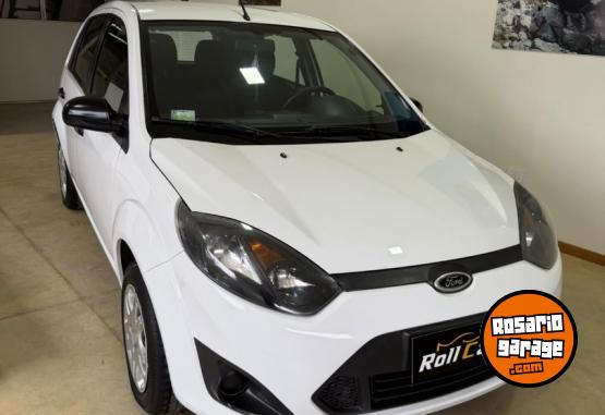 Autos - Ford Fiesta Ambiente Plus 2013 Nafta 129000Km - En Venta