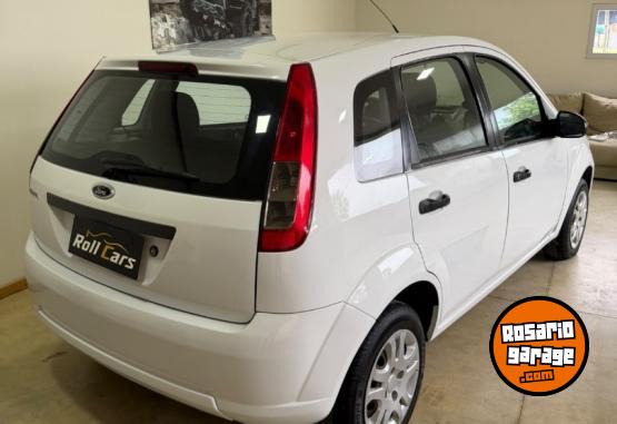 Autos - Ford Fiesta Ambiente Plus 2013 Nafta 129000Km - En Venta