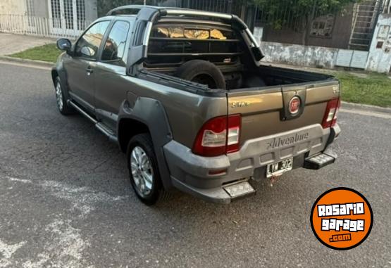 Autos - Fiat STRADA 1.6 ADVENTURE 2012 GNC - En Venta