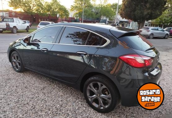 Autos - Chevrolet CRUZE 2017 Nafta 100000Km - En Venta