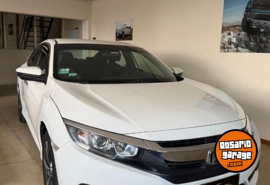 Autos - Honda Civic EXL 2017 Nafta 173000Km - En Venta