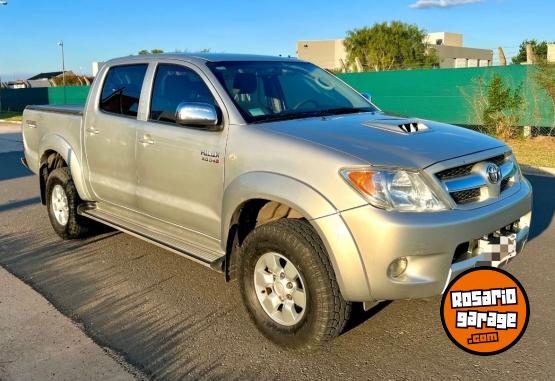 Camionetas - Toyota hilux 2009 Diesel 271000Km - En Venta