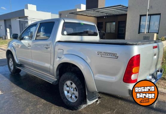Camionetas - Toyota hilux 2009 Diesel 271000Km - En Venta