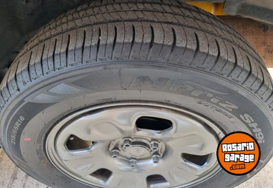 Autos - Renault Duster Dynamique 1.6 2012 GNC 146000Km - En Venta