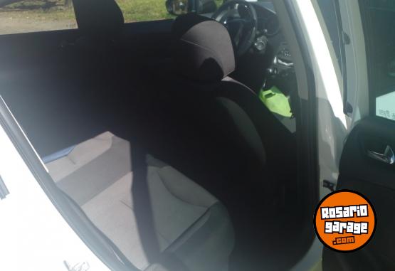 Autos - Peugeot Peugeot 308 2015 Nafta 200000Km - En Venta