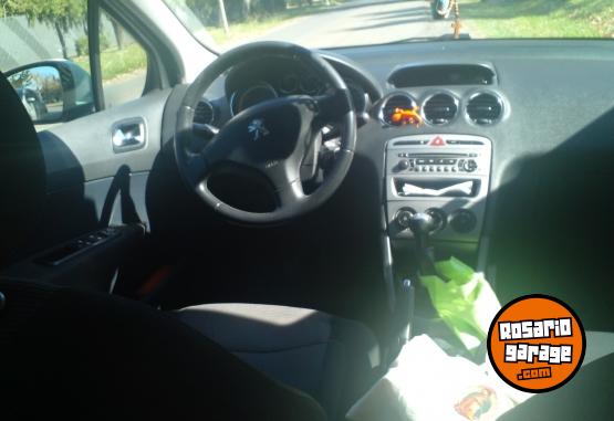 Autos - Peugeot Peugeot 308 2015 Nafta 200000Km - En Venta