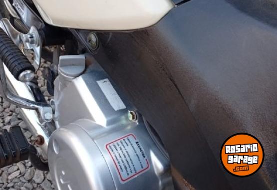 Motos - Motomel 110 bliz 2024 Nafta 8000Km - En Venta