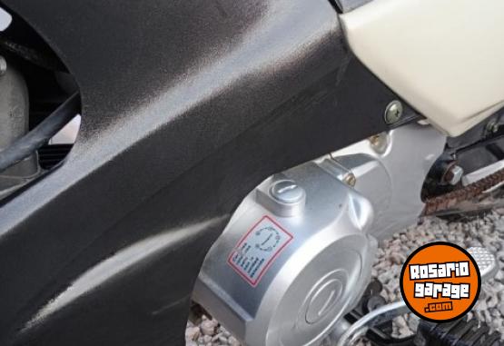Motos - Motomel 110 bliz 2024 Nafta 8000Km - En Venta