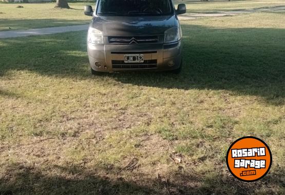 Utilitarios - Citroen Berlingo multiespace 2011 Diesel 170000Km - En Venta