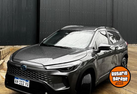 Autos - Toyota Corolla cross seg hibrido 2025 Nafta 49048Km - En Venta