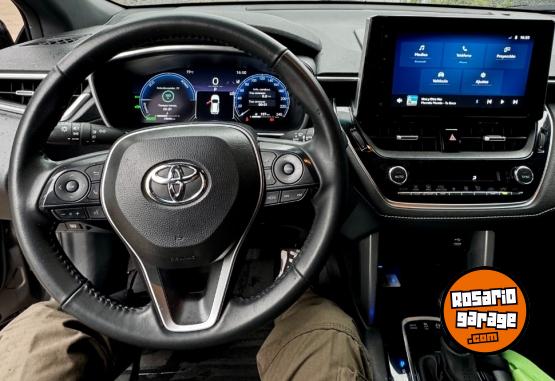 Autos - Toyota Corolla cross seg hibrido 2025 Nafta 49048Km - En Venta