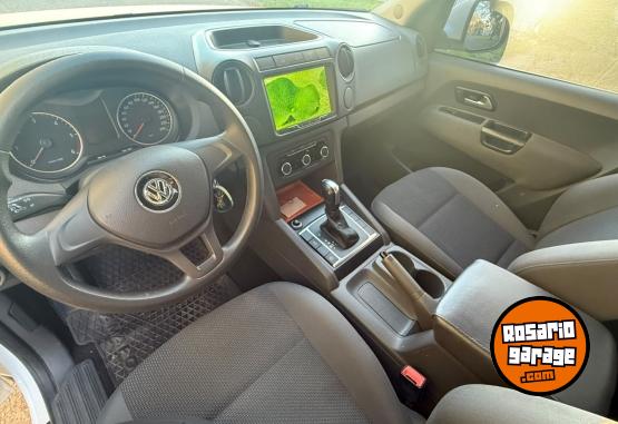 Camionetas - Volkswagen Amarok 2015 Diesel 147000Km - En Venta