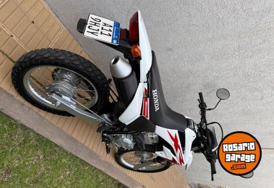 Motos - Honda Tornado 2020 Nafta 9700Km - En Venta