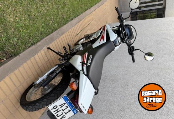 Motos - Honda Tornado 2020 Nafta 9700Km - En Venta