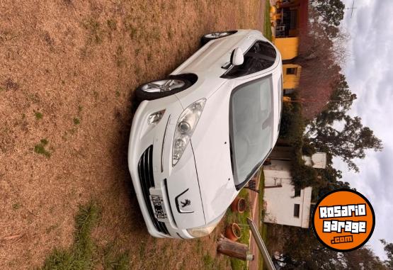Autos - Peugeot 408 sport 2014 Nafta 110200Km - En Venta