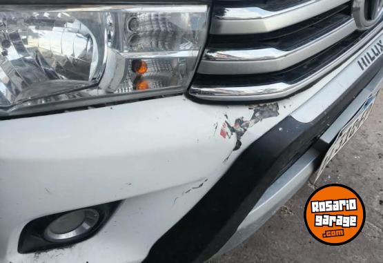 Camionetas - Toyota Hilux 2.8 TDI 2016 Diesel 111111Km - En Venta