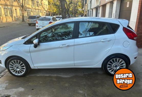 Autos - Ford Fiesta 1.6 L SE 2015 Nafta 77200Km - En Venta