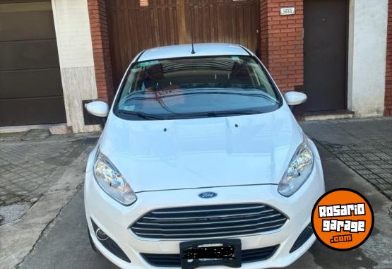Autos - Ford Fiesta 1.6 L SE 2015 Nafta 77200Km - En Venta