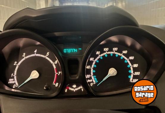 Autos - Ford Fiesta 1.6 L SE 2015 Nafta 77200Km - En Venta