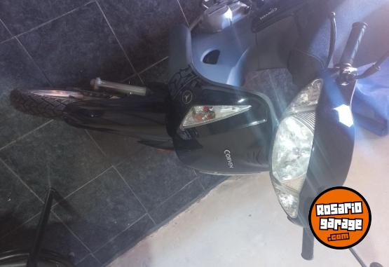 Motos - Corven Energy Full 2023 Nafta 12000Km - En Venta
