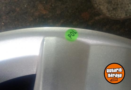 Accesorios para Autos - Llanta R15 original vw - En Venta
