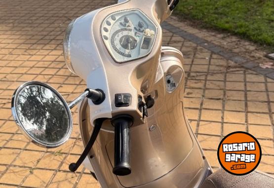 Motos - Zanella Styler 150 2023 Nafta 5000Km - En Venta