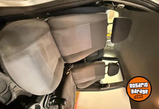 Autos - Volkswagen Gol power 2006 Nafta 210000Km - En Venta