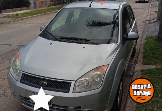 Autos - Ford Fiesta Max 2007 GNC 170000Km - En Venta